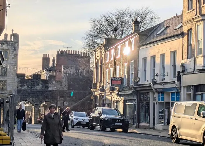 Wharfe - Apartment No1 York アパート *