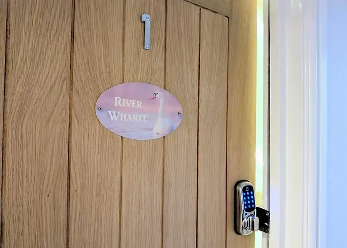 Wharfe - Apartment No1 York アパート *